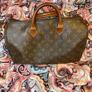 Auth Vintage Louis Vuitton Speedy 35